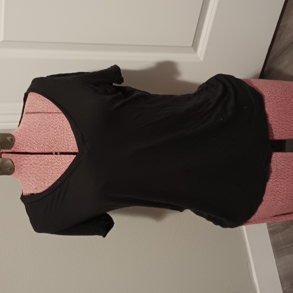 Apostrophe V- Neck Tee